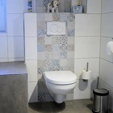 Heidi's Ferienwohnung2 *