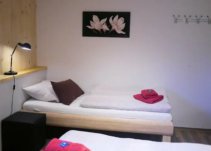 Heidi's Ferienwohnung2 Appartement *